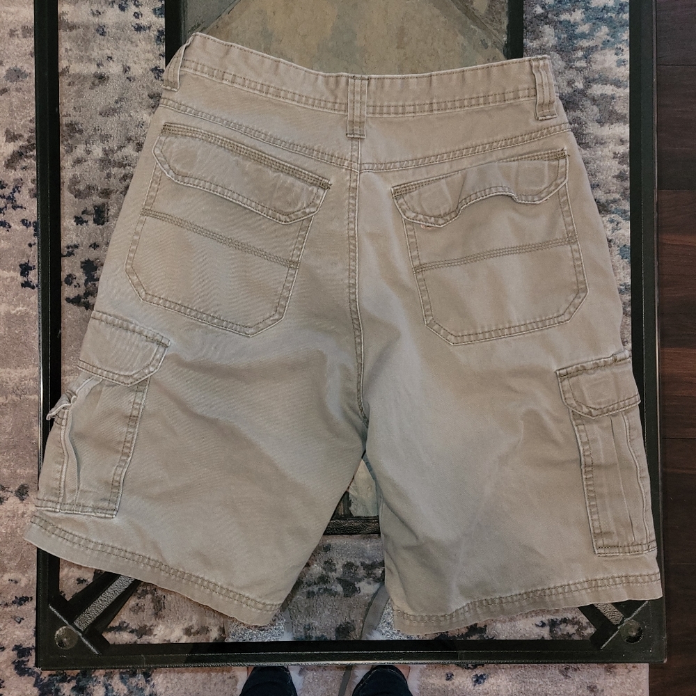 5 for $25!  Wrangler Men's khaki shorts - Picture 2 of 2